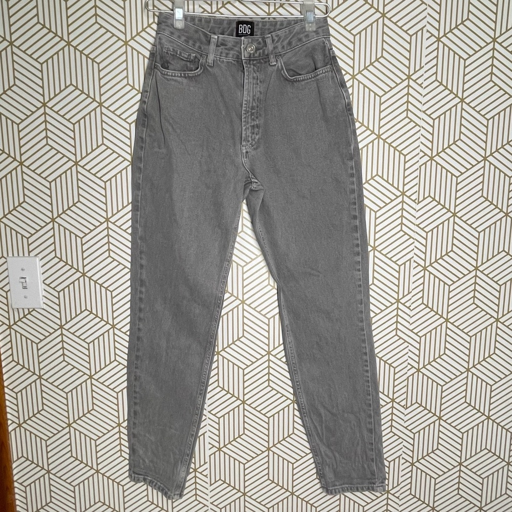 BDG Mom High Rise size 26
